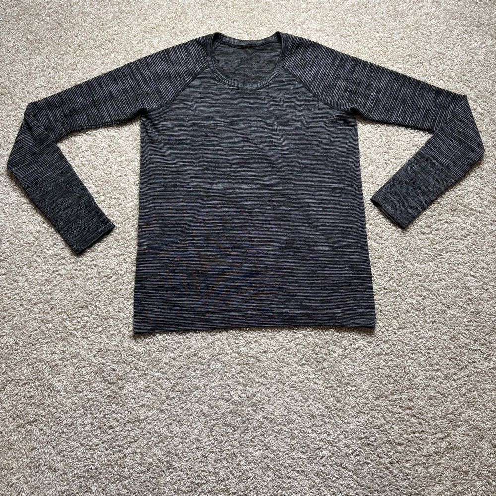 lululemon athletica Long Sleeve Tee - Black and Gray